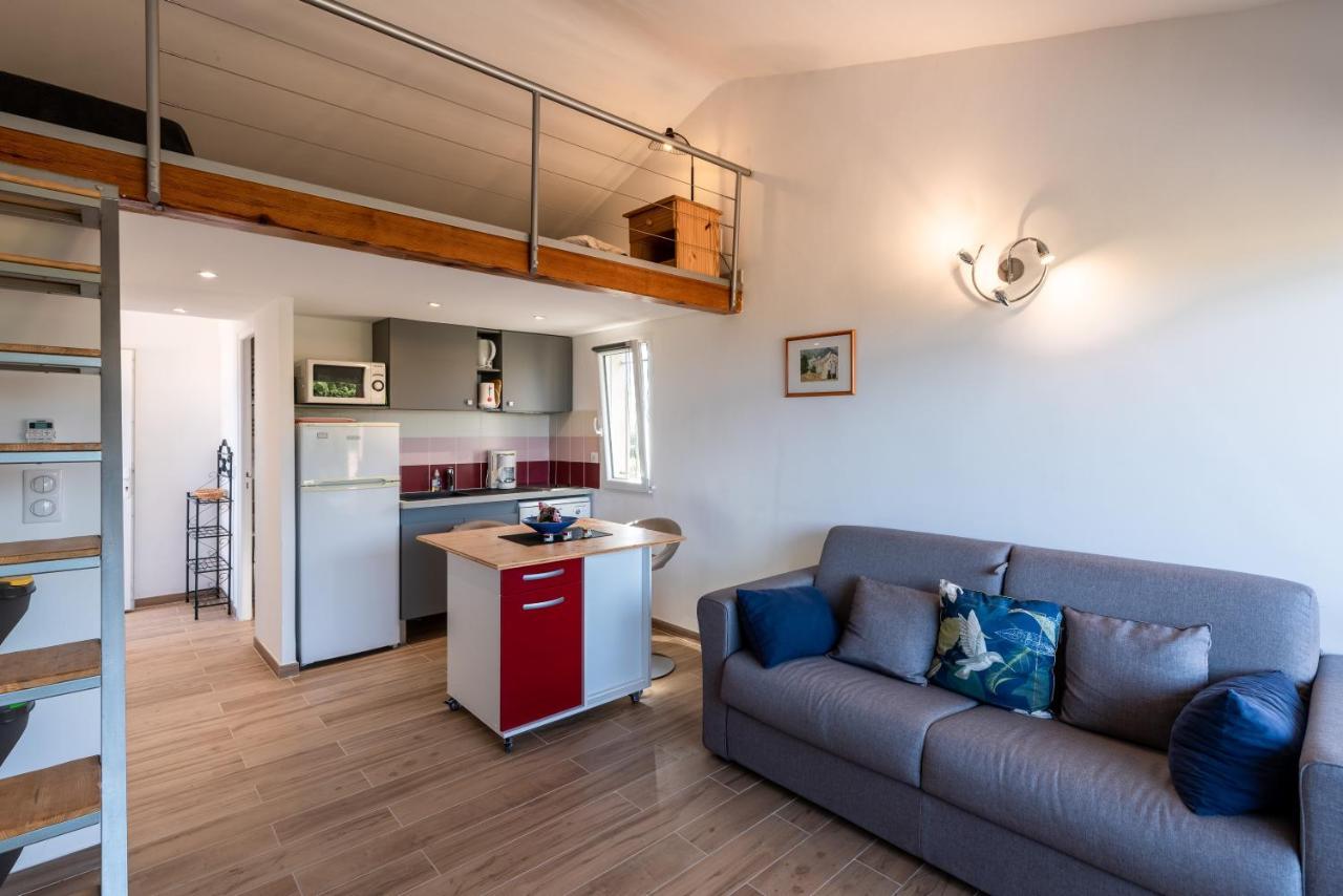 Ambroggio - Grand Studio Avec Mezzanine - Vue Mer Lumio  Exterior foto