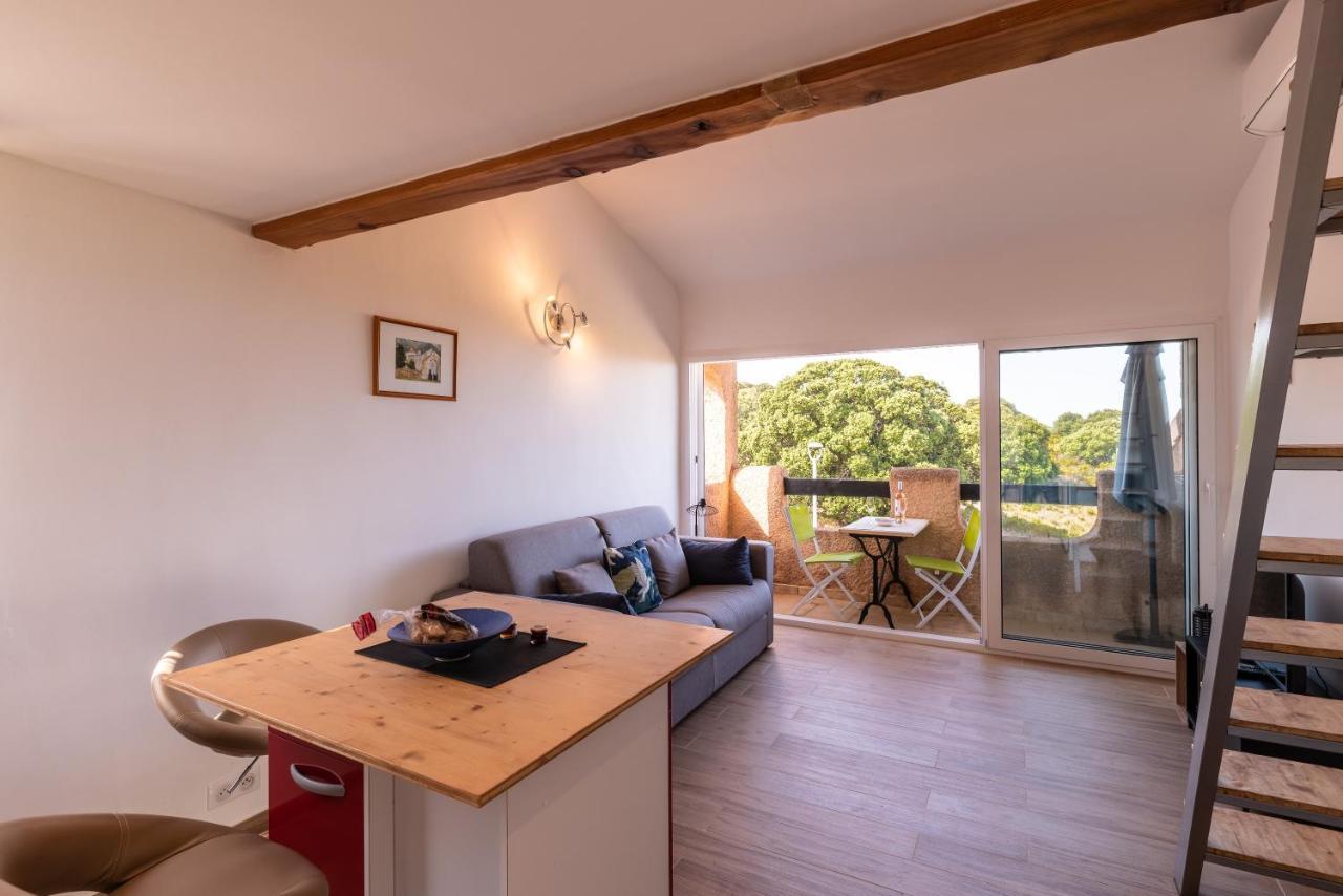 Ambroggio - Grand Studio Avec Mezzanine - Vue Mer Lumio  Exterior foto